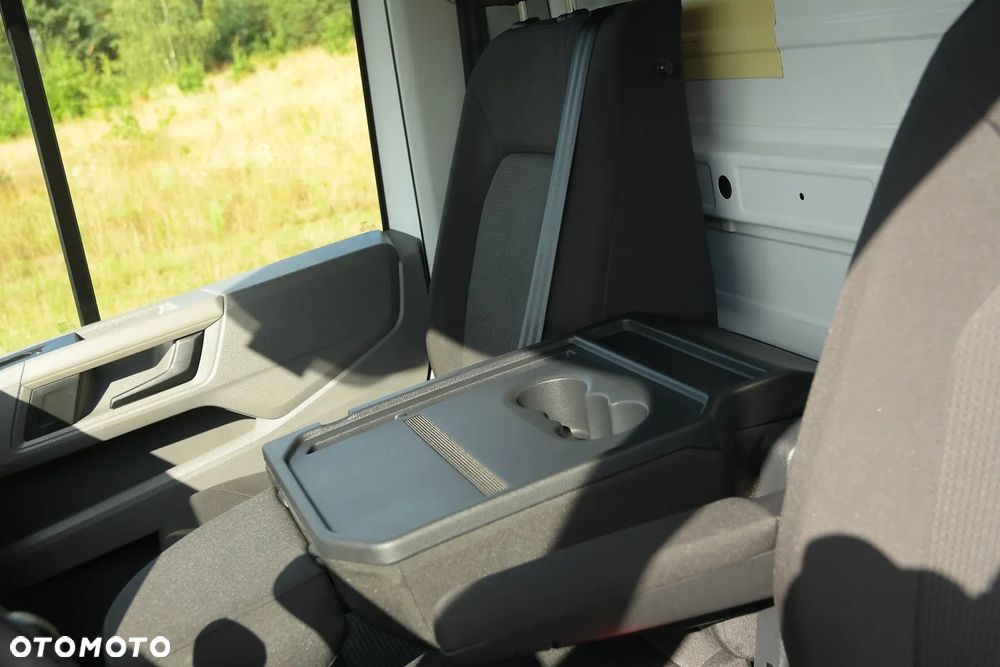 Volkswagen CRAFTER MAN TGE 5.160 * WYWROTKA * BOGATY * PRZEB: 18 000km! * JAK NOWY! - 34