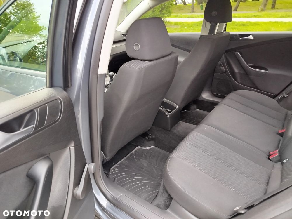 Volkswagen Passat 1.4 TSI Comfortline BlueMotion Technology - 21