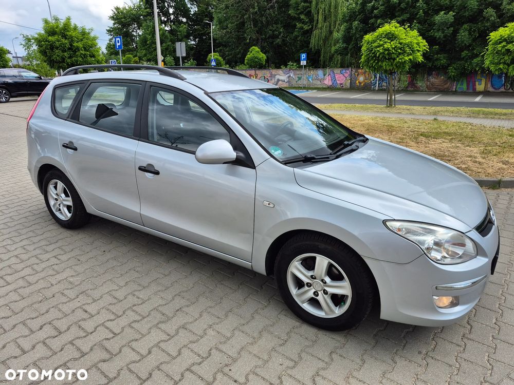 Hyundai i30 i30cw 1.6 Edition Plus - 16