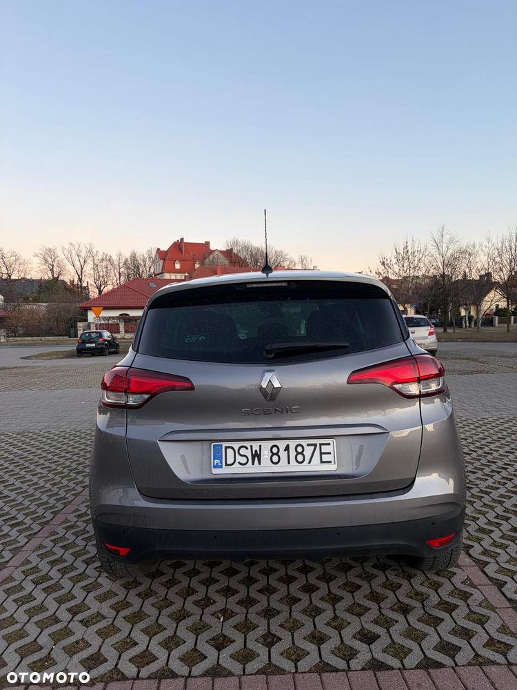 Renault Scenic - 9