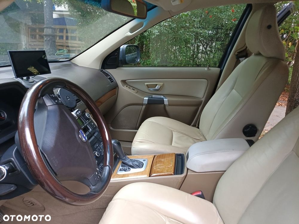 Volvo XC 90 3.2 Executive - 32