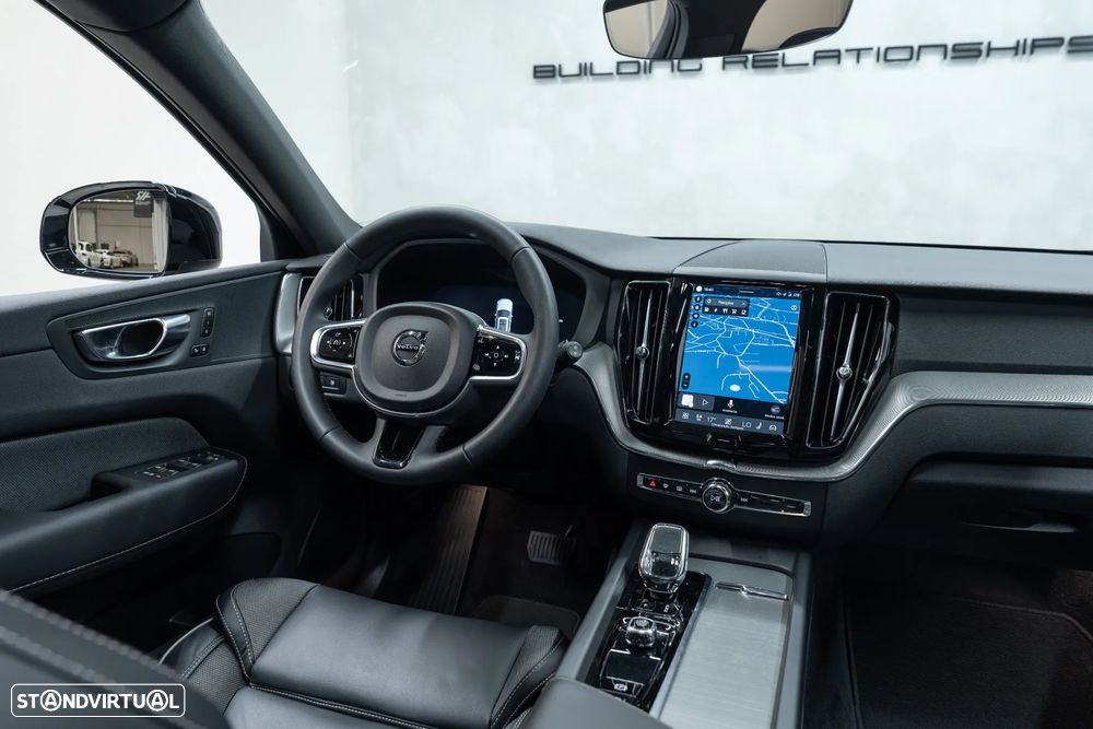 Volvo XC 60 T8 AWD Recharge Core - 22