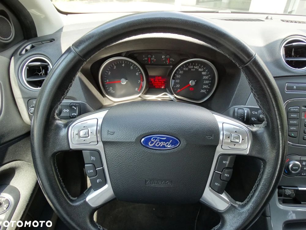 Ford Mondeo 1.6 T Gold X Plus - 9