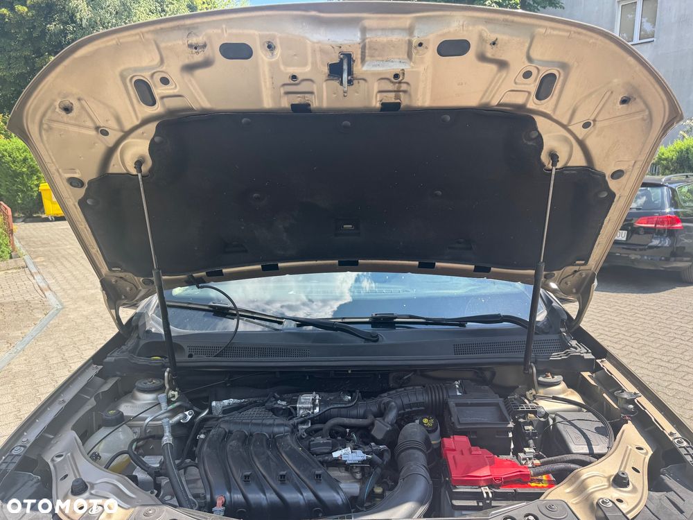 Dacia Duster 1.6 SCe Outdoor S&S - 11
