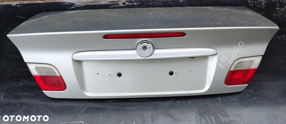 BMW E46 Cabrio Klapa Bagażnika Lampa Tylna Tył KOMPLETNA - 2
