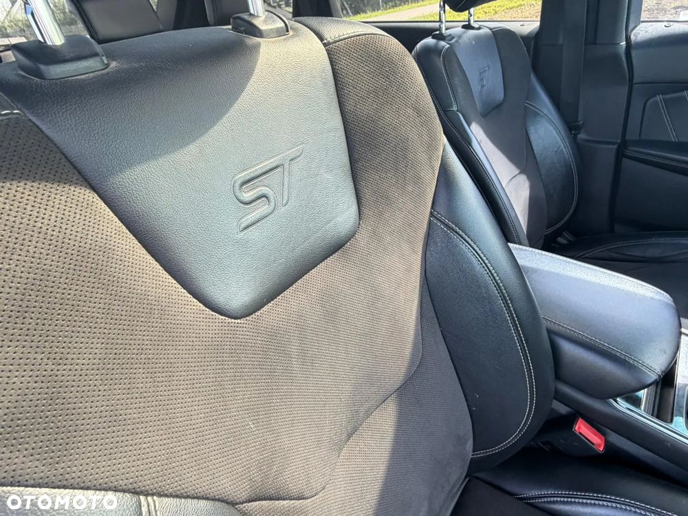 Ford Edge - 24