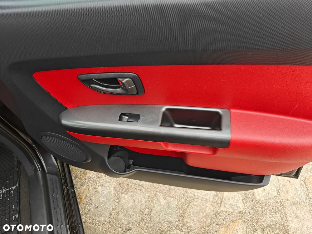 Kia Soul 1.6 L - 29