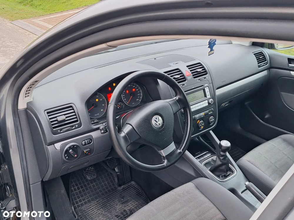 Volkswagen Golf 1.6 Tour - 12