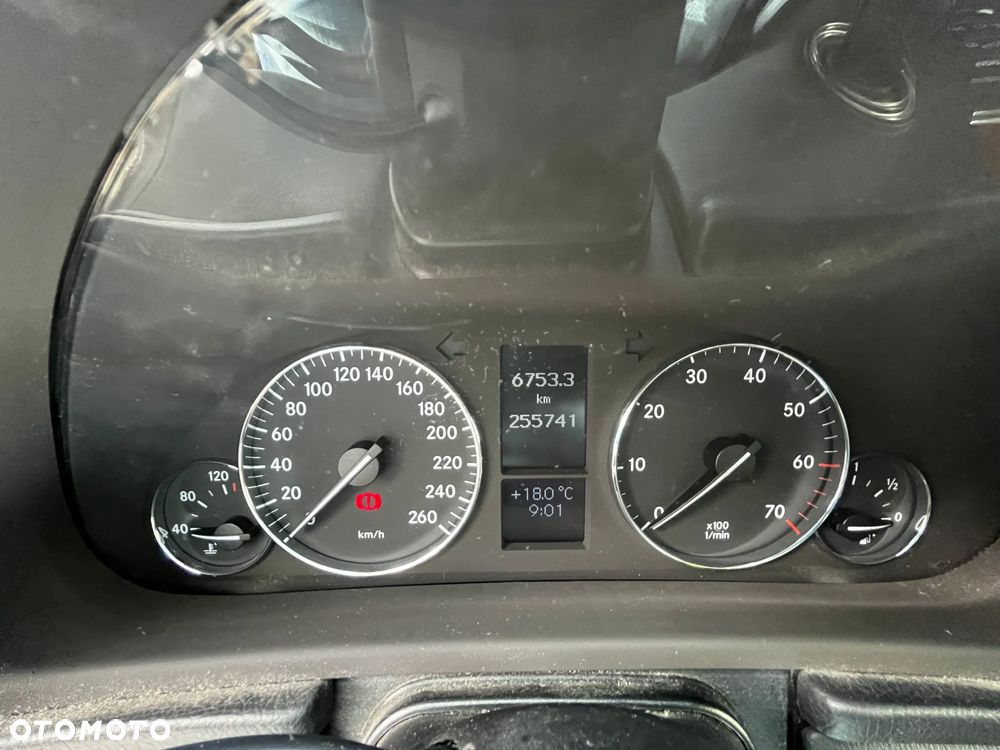 Mercedes-Benz Klasa C 200 T Kompressor Elegance - 8