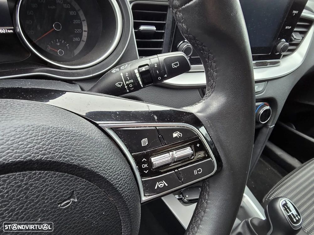 Kia XCeed 1.0 T-GDI Drive - 22