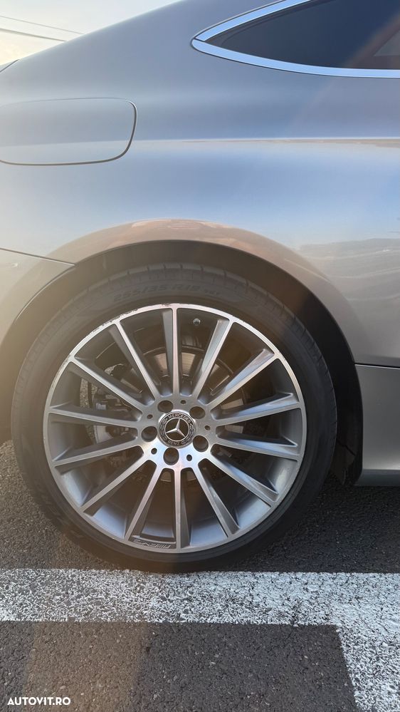 Mercedes-Benz C 300 d 4Matic 9G-TRONIC AMG Line Plus - 5