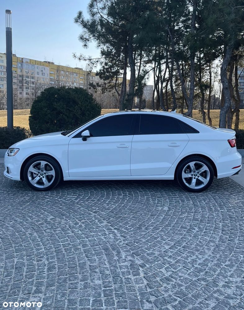 Audi A3 Limousine 2.0 TFSI quattro S tronic design - 4