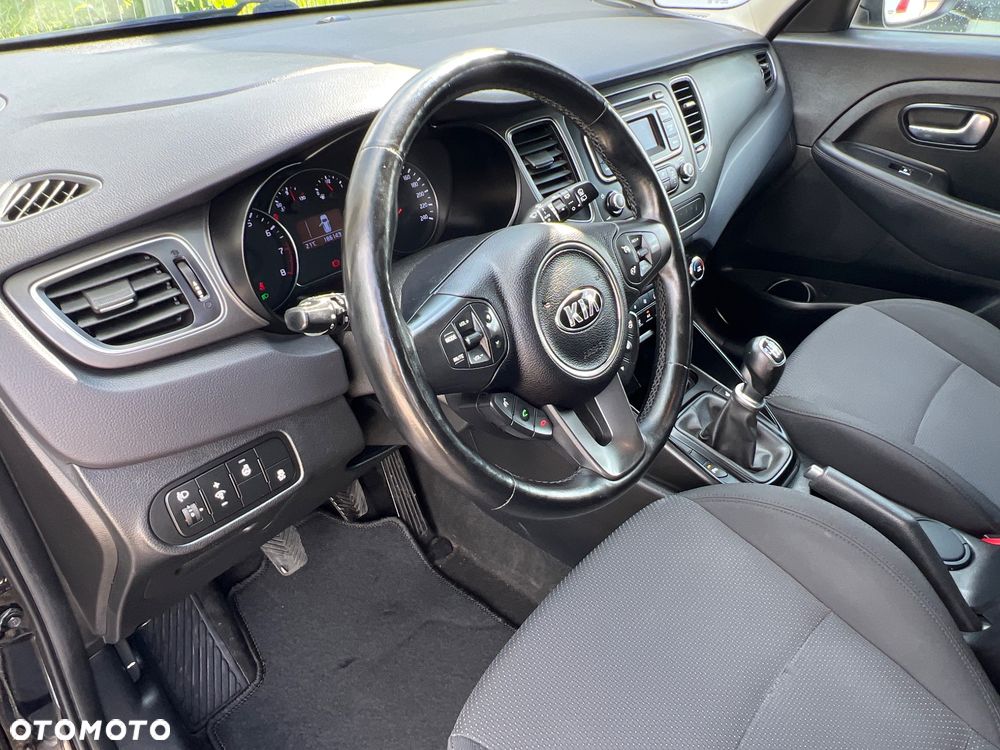Kia Carens 1.6 GDI Edition 7 - 19