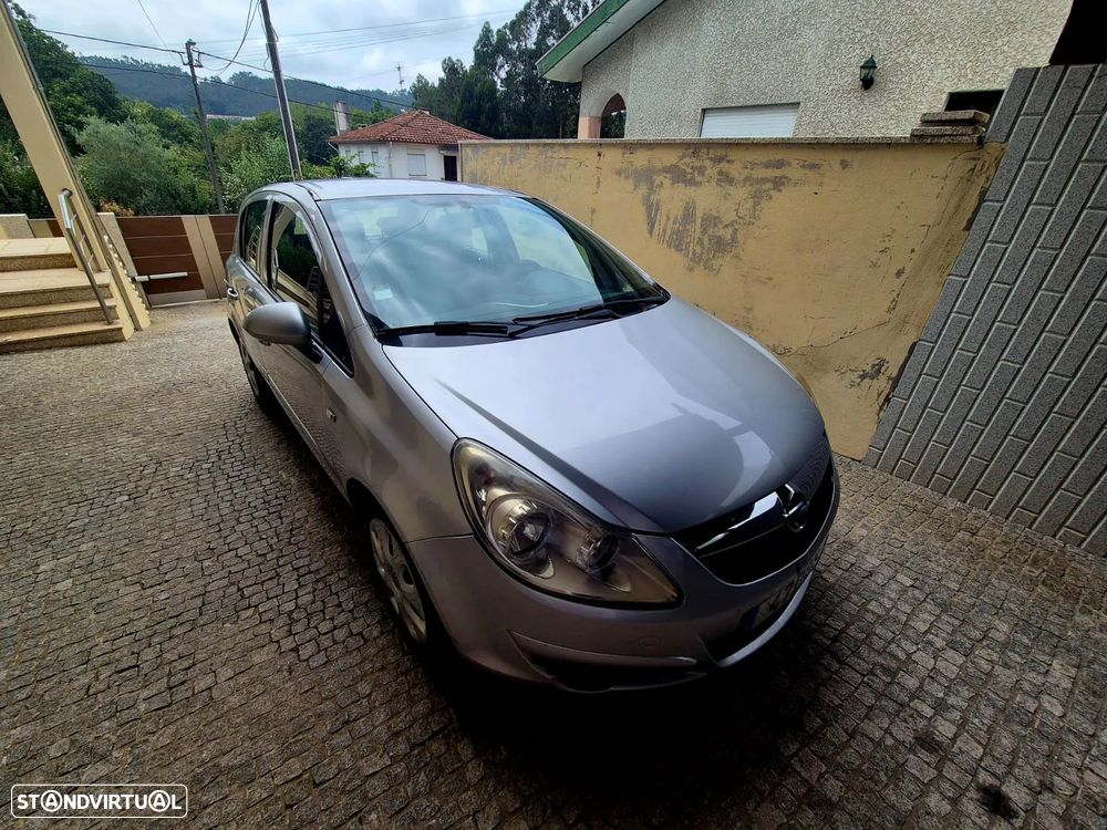 Opel Corsa 1.3 CDTi Enjoy - 1