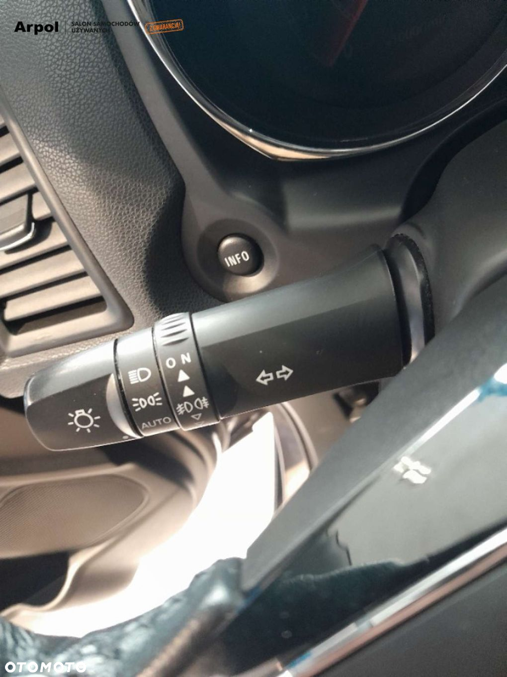 Mitsubishi ASX - 9