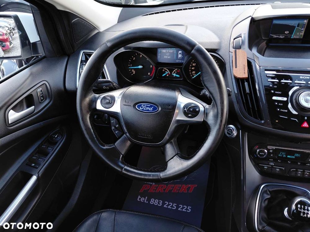 Ford Kuga - 22