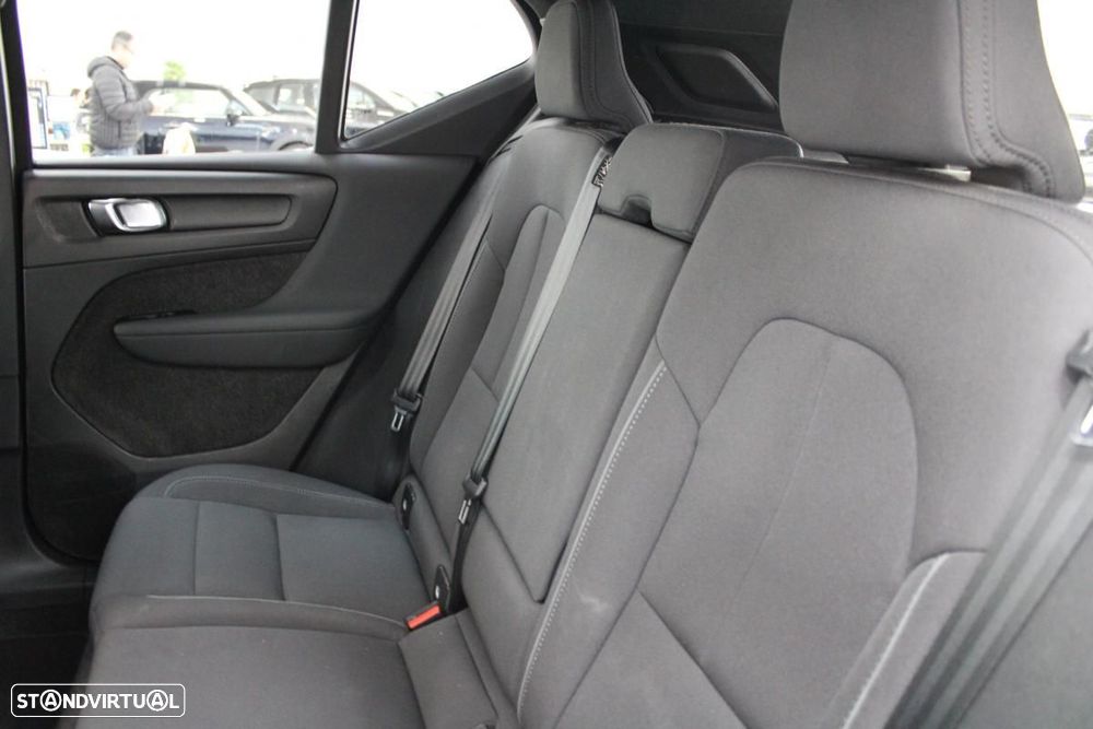 Volvo XC 40 Recharge 82 kWh Single M. Extended Range RWD Core - 13