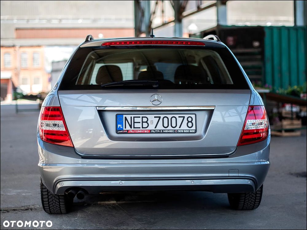 Mercedes-Benz Klasa C 180 (BlueEFFICIENCY) Elegance - 8