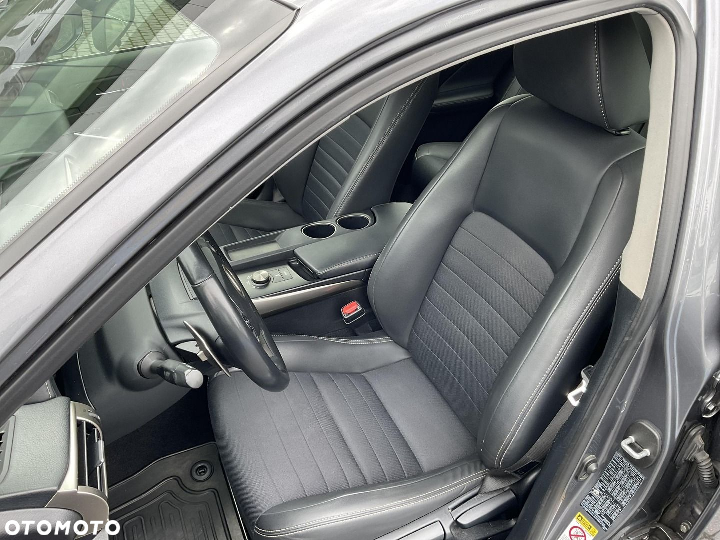 Lexus IS 250 Elite - 13