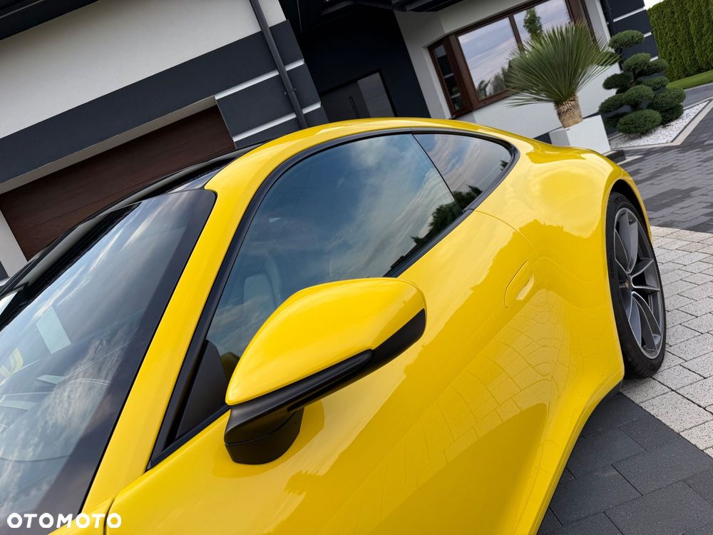 Porsche 911 Carrera S - 17