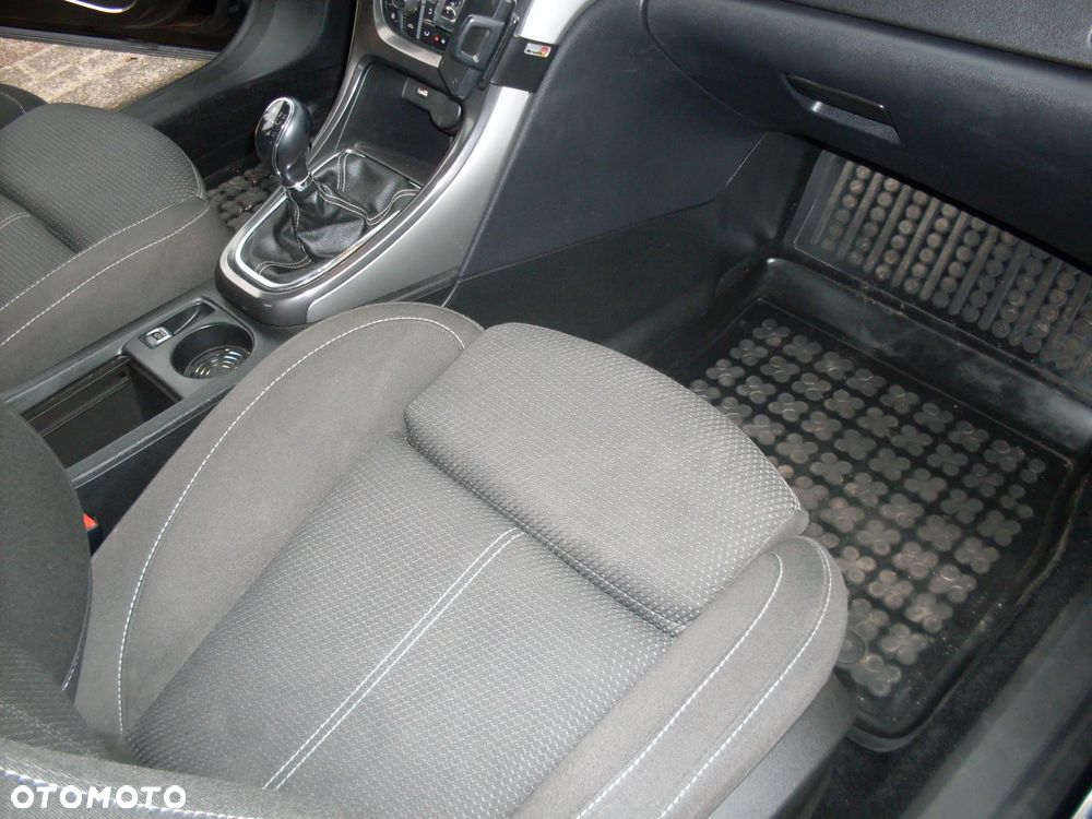 Opel Astra 1.4 Turbo Color Edition - 15