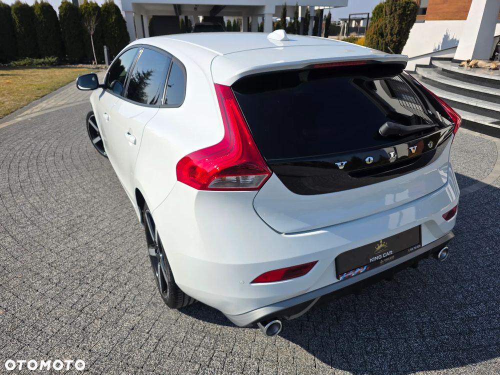 Volvo V40 D4 Geartronic Momentum - 3