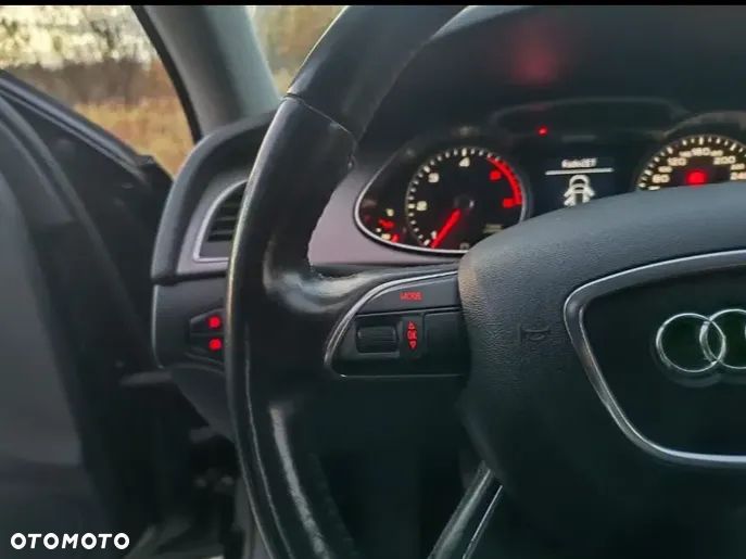 Audi A4 Avant 2.0 TDI DPF Ambiente - 9