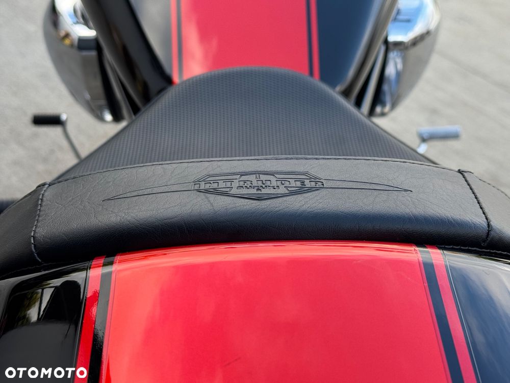 Suzuki Intruder - 40