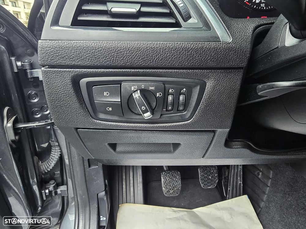 BMW 116 d Line Urban - 24