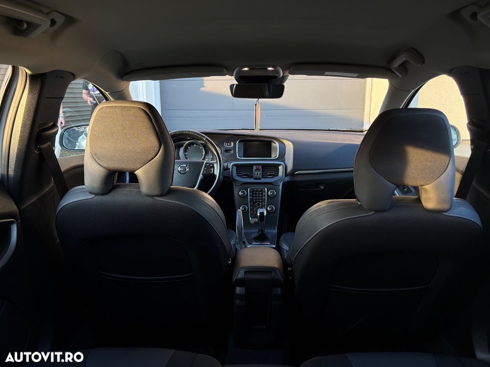 Volvo V40 D2 Basic - 14
