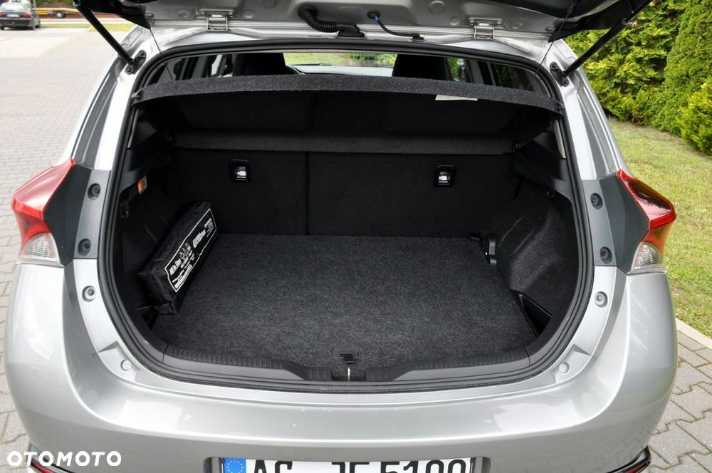 Toyota Auris - 38