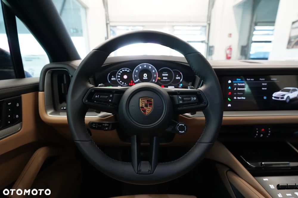 Porsche Cayenne Standard - 17