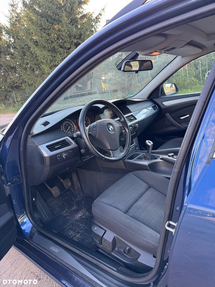 BMW Seria 5 520d Touring Edition Lifestyle - 13