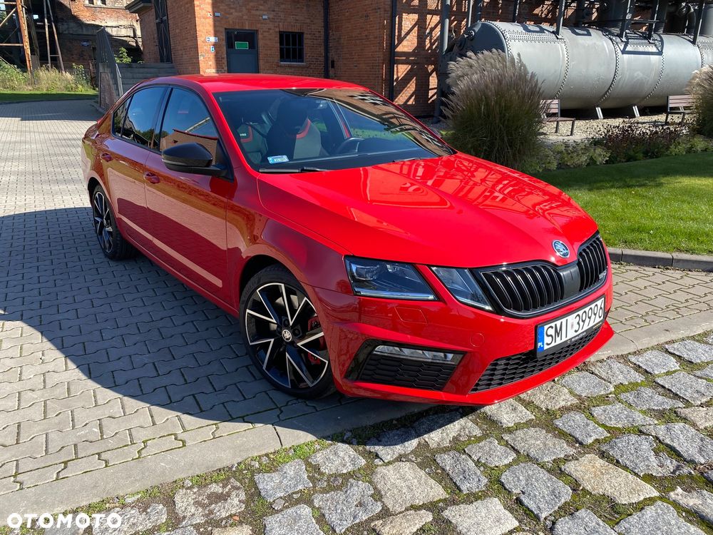 Skoda Octavia 2.0 TSI RS 245 DSG - 24
