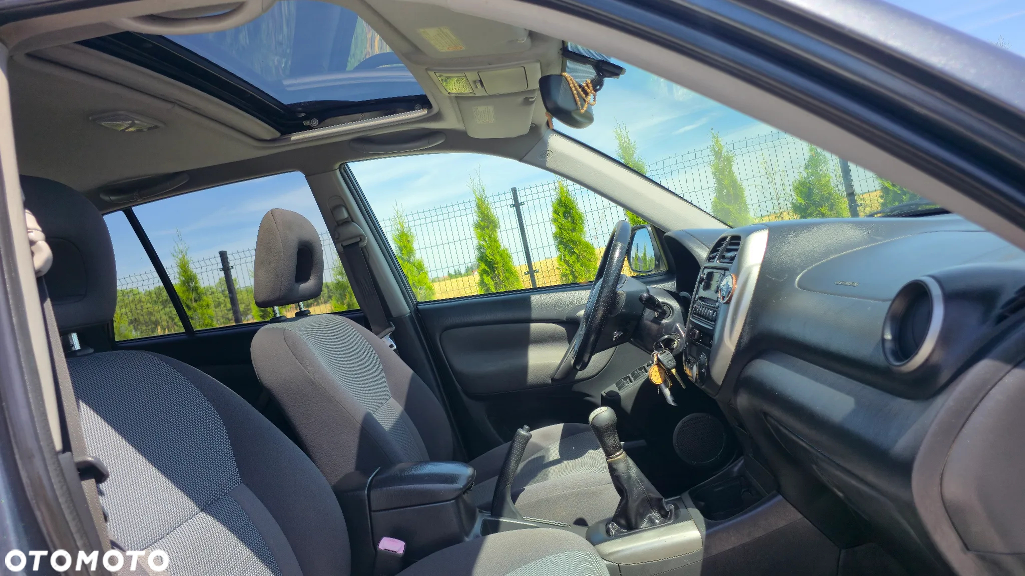 Toyota RAV4 2.0 D-4D 4x4 - 25