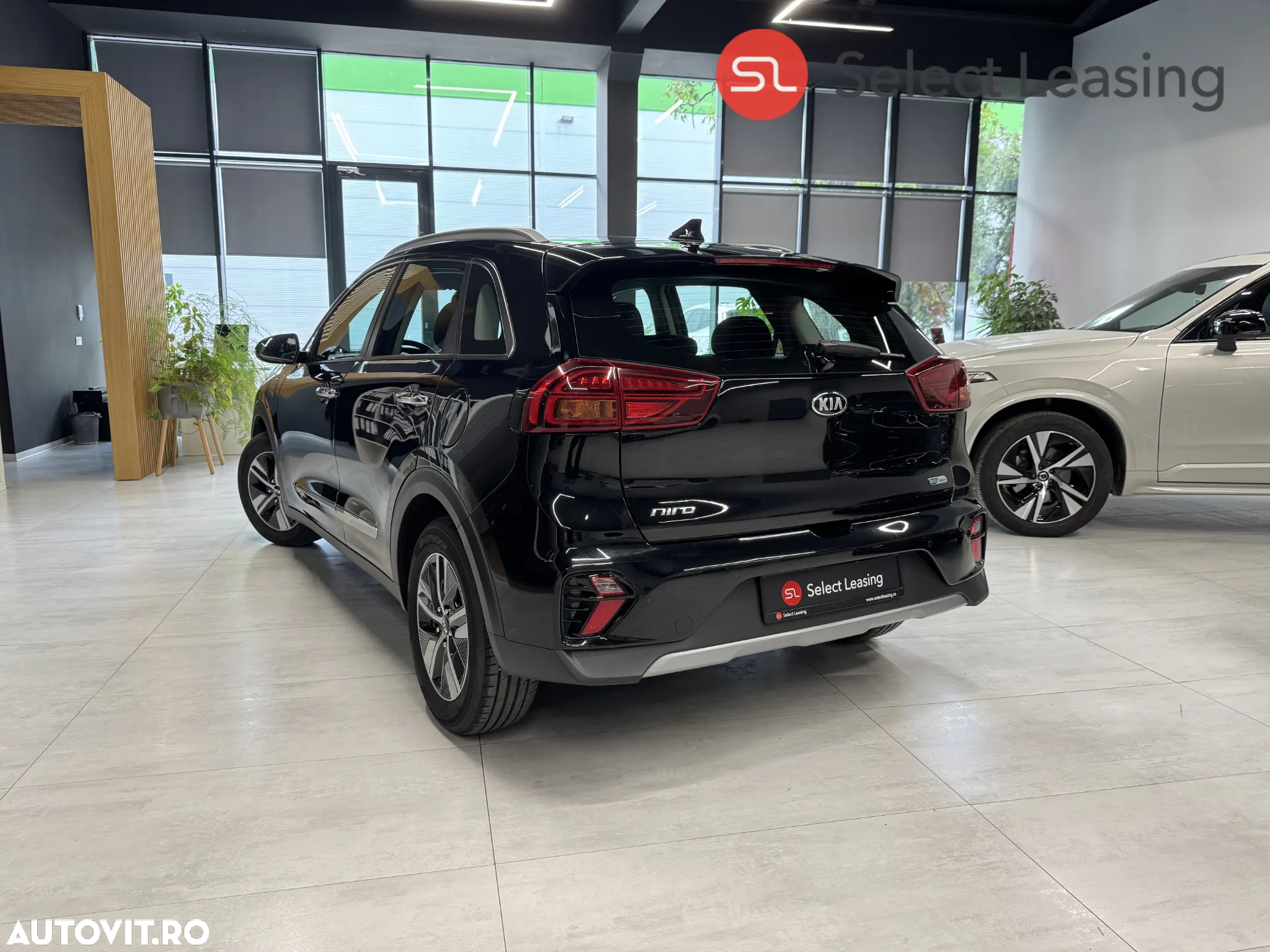 Kia Niro 1.6 GDI HEV 2WD OPF Aut. Spirit - 4