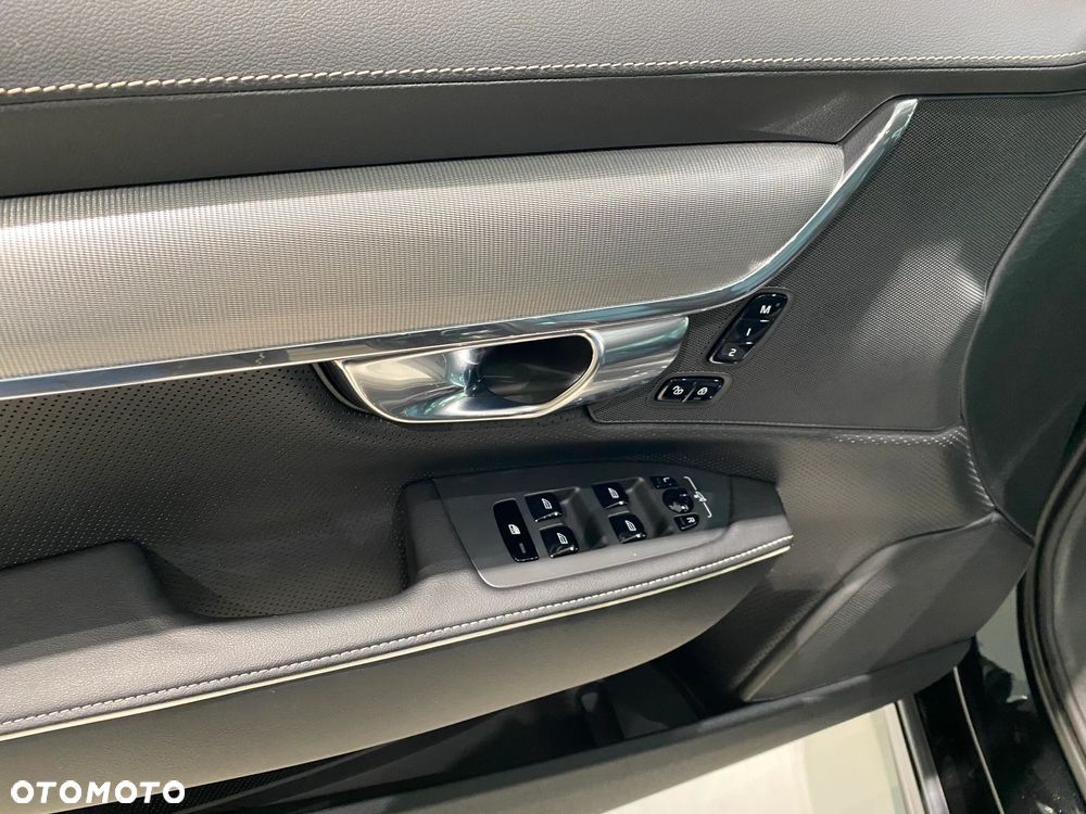 Volvo S90 D3 R-Design - 3