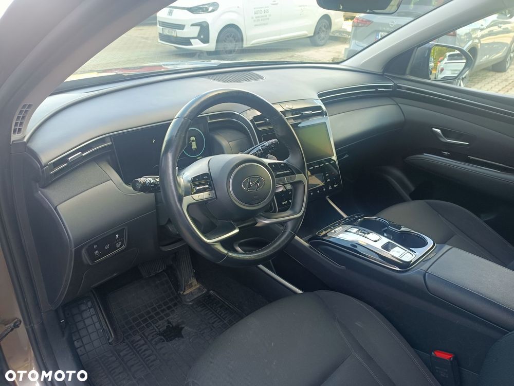 Hyundai Tucson 1.6 T-GDi HEV Executive 2WD - 9