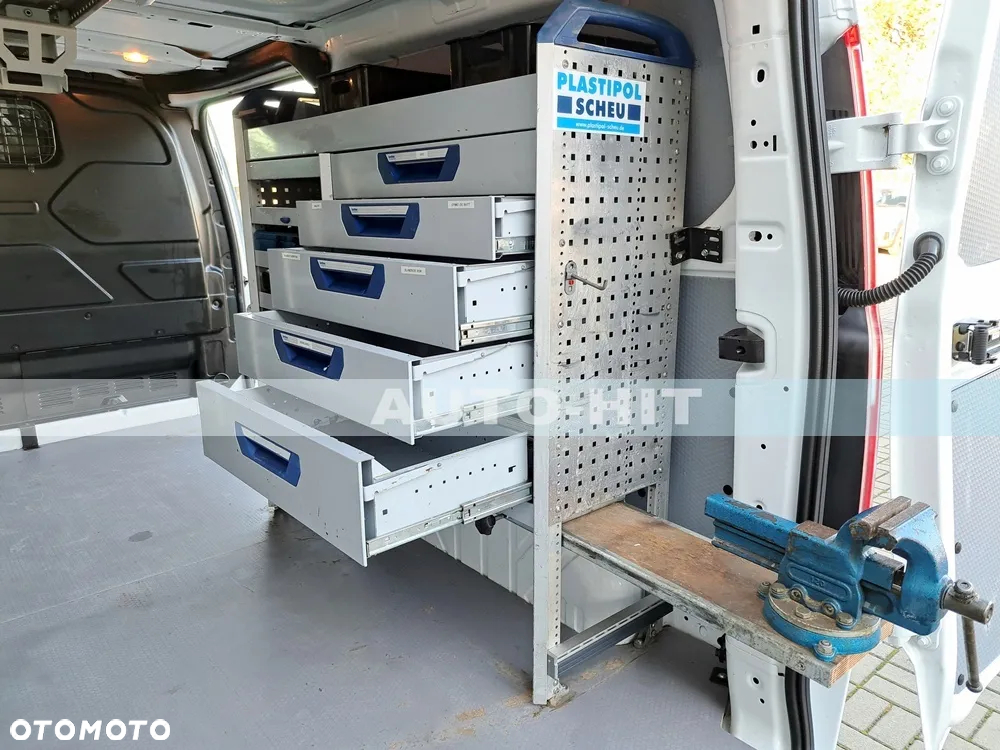 Ford Transit - 15
