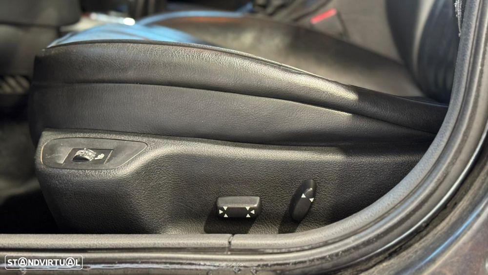 Peugeot 407 1.6 HDi Executive FAP - 10