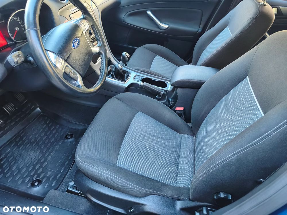Ford Mondeo 2.0 TDCi Titanium S - 13