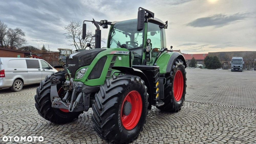 Fendt 716 VARIO Profi Plus - 12