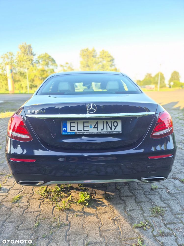 Mercedes-Benz Klasa E 220 d Business Edition 9G-TRONIC - 6