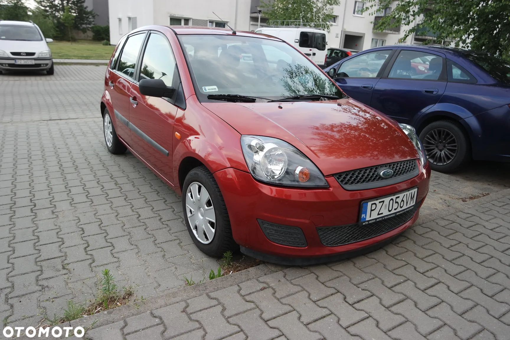 Ford Fiesta 1.3 Ambiente - 1