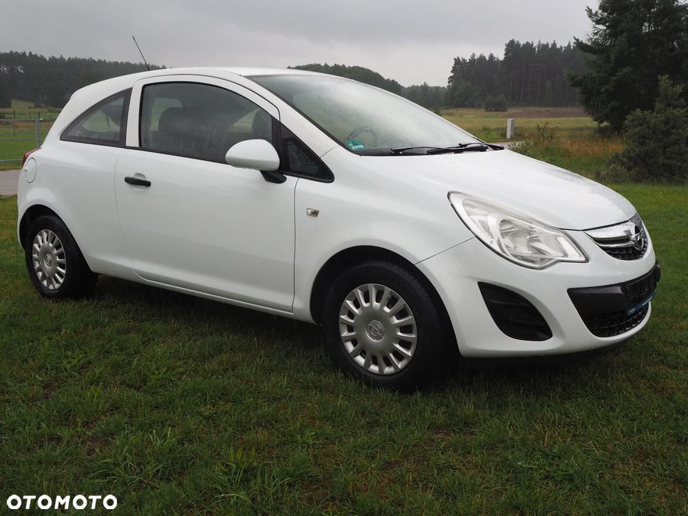 Opel Corsa 1.2 16V Essentia - 8