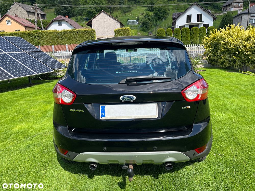 Ford Kuga 2.0 TDCi 4x4 Titanium - 4
