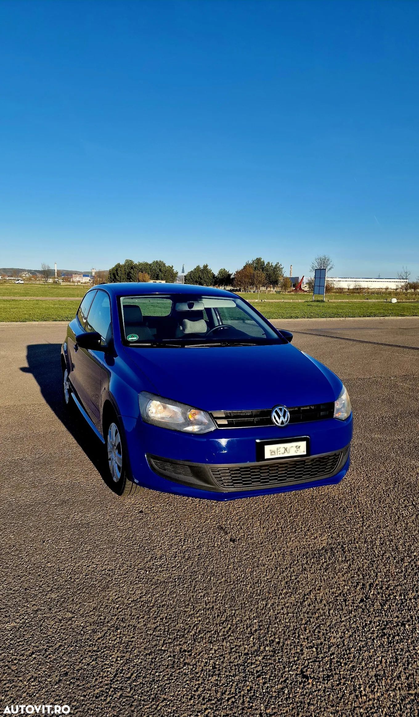 Volkswagen Polo 1.0 (Blue Motion Technology) Comfortline - 1