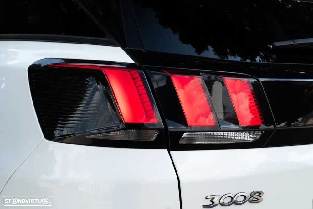 Peugeot 3008 1.5 BlueHDi Allure Pack - 32