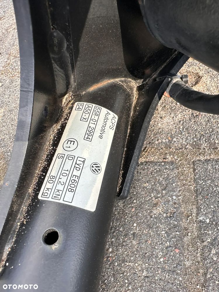 Hak elektryczny VW Golf VIII 8 5H0803881G - 3