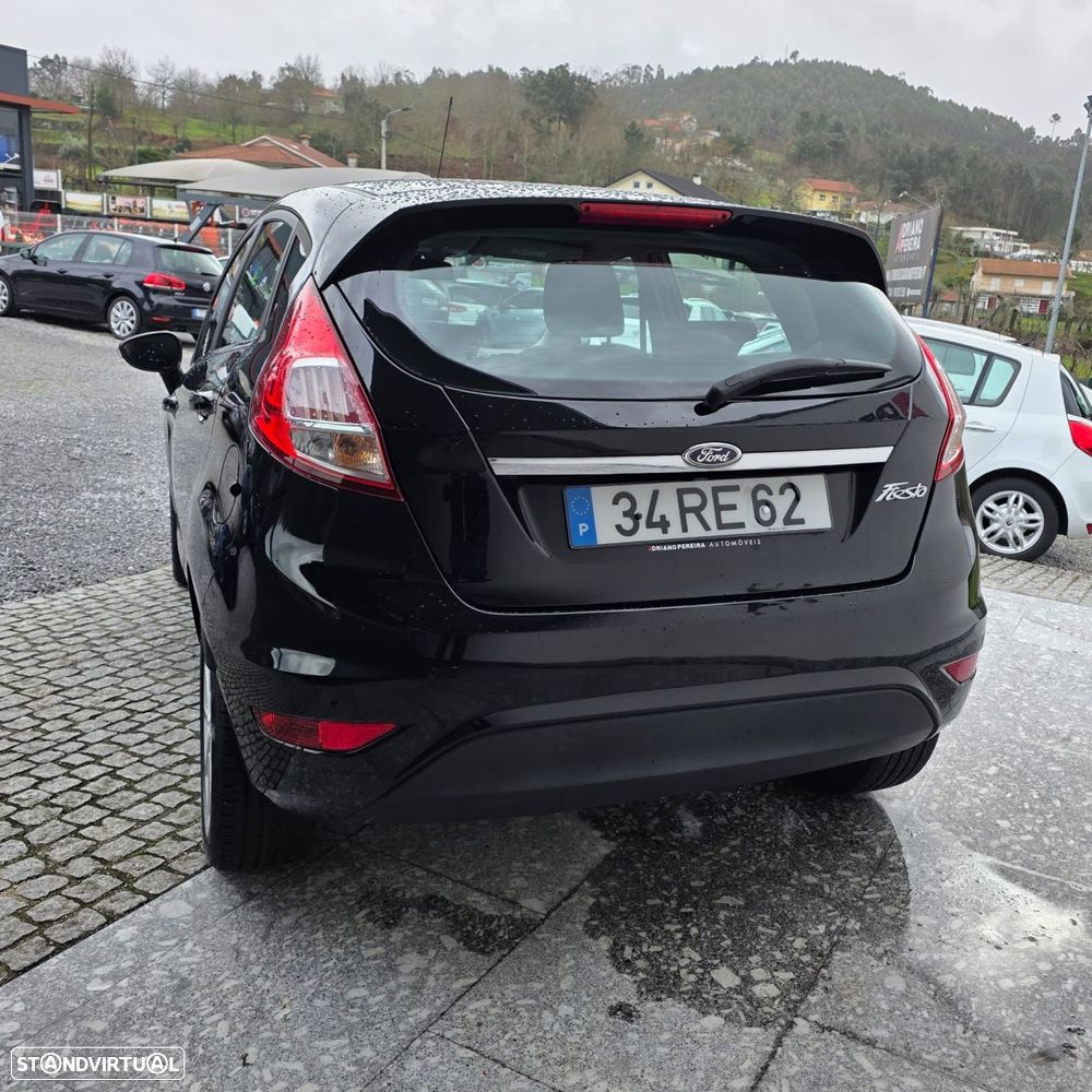 Ford Fiesta 1.5 TDCi Titanium - 16